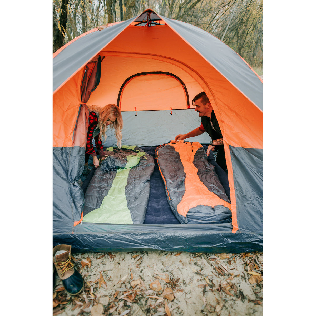 3.1 lbs. Glacier Sleeping Bag image 10
