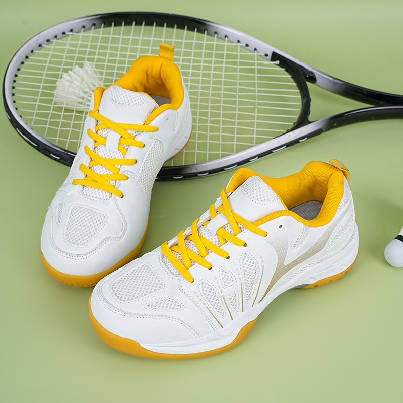 New super light breathable couple badminton shoes Fashion comfortable men's spor image 11